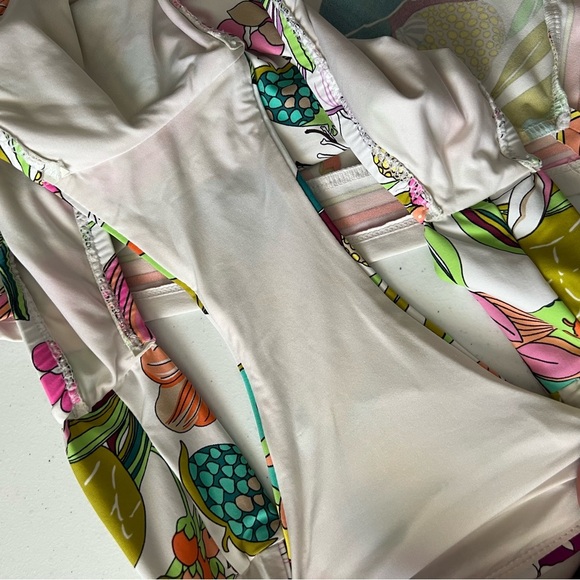Trina Turk Key West Botanical Hankerchief Scarf Tankini Top & Shirred Bottom 6 - Picture 10 of 16